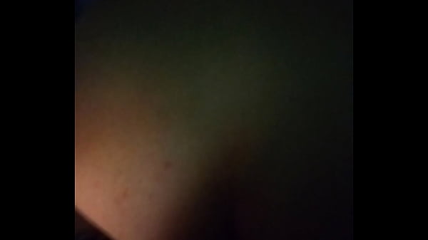 Se deja romper la vagina 