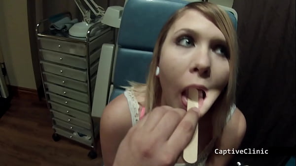 Carpet Muncher Olivia Kasady Gets Straightened Out, Doctor Tampa Helps Girls Become Straight Using Shock Therapy! Movie Courtesy Of Bondageclinic Part 3/35 thumbnail