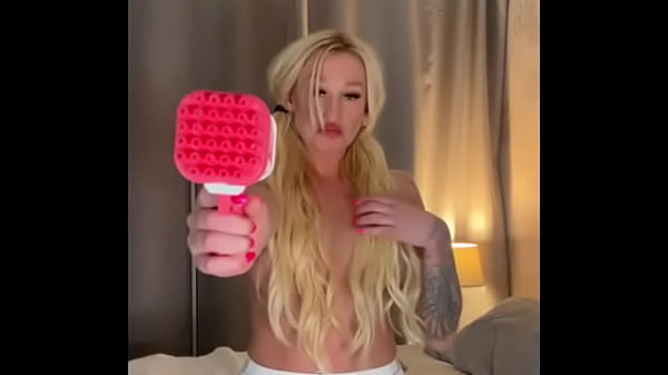 Nonton Bad Girl Deserves The Worst thumbnail