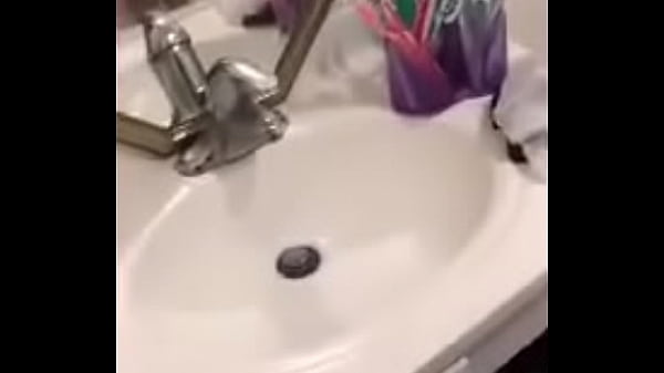 Espiando A Mi Cu&ntilde;ada thumbnail