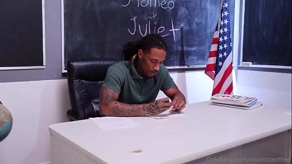 Nonton Violet Starr Gets Fucked And Eaten Out By Her Teacher Jay Hefner(rip) thumbnail