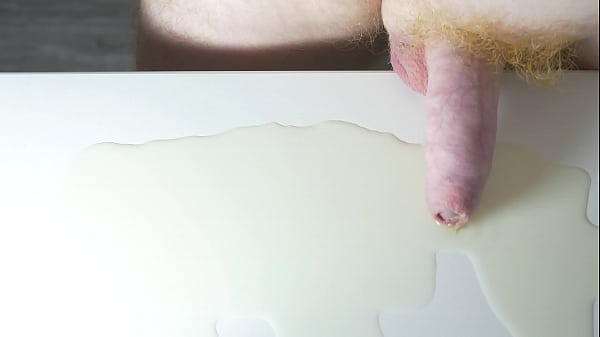 Play MP4 - Precum Pee Play