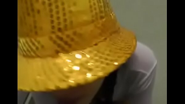 Washing my clothes andgettingcock sucked