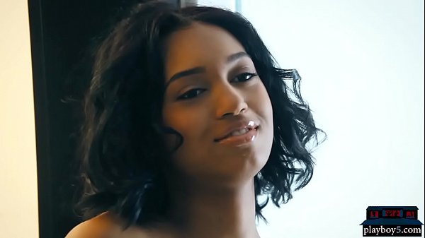 Play MP4 - Amazing ebony teen Noel Monique reveals her petite body