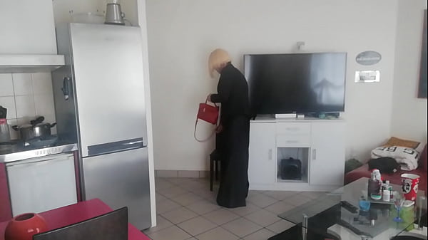 Secr&eacute_taire la suceuse