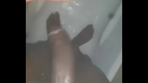 Bored and need to cum 