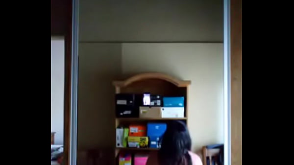 Como Mueve La Colita Esta Rica Putita thumbnail