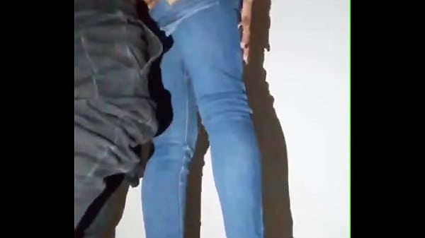 Play MP4 - Fucked a neighbor on the balcony in the entrance CalientePWNZ