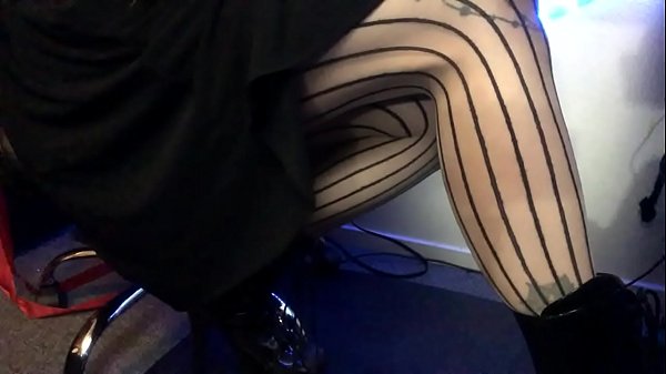 Worship Mistress Alace's Sexy Stockings & Shiny Boots Heels