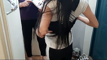 Nonton I Let The Courier Fuck Me In The Mouth For A Gift With Talking thumbnail