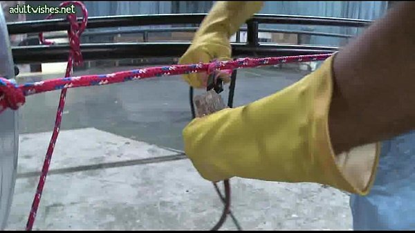 Teenie gets fuck until hadsquirting orgasms