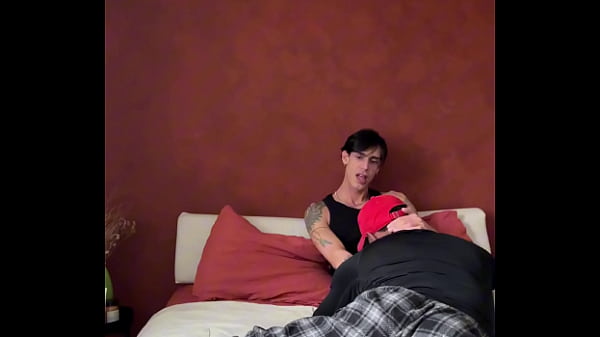 FIZ O NEG&Atilde;O MALOCA DE PUTINHA. COMI SEM CAPA E GOZEI DENTRO. 