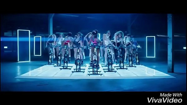 Play MP4 - Dillion Harper &lpar;Ariana grande&rpar;