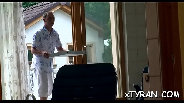 Gal widens wide for a_toy