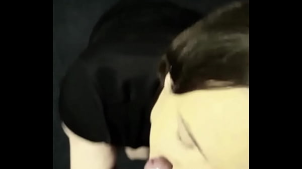 Play MP4 - Sissy slut sucking