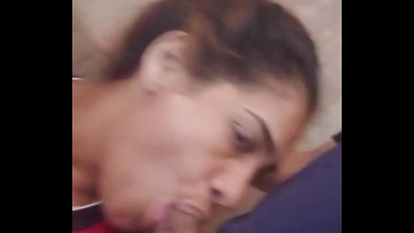 Mamada Y Anal Doloroso Para La Nena thumbnail