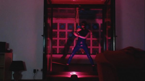 Play MP4 - Amateur Full Latex Self Bondage