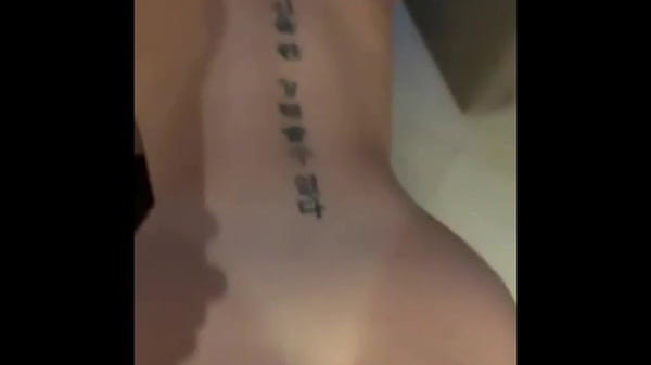 Je doigte Lucie asiatique de_Tinder en levrette avantde la refiler à mon pote black