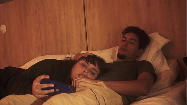 mi hermanastro se dacuenta_que nos_quedamossolos yaprovecha para_hacer delas suyas ALISONGONZALEZ26