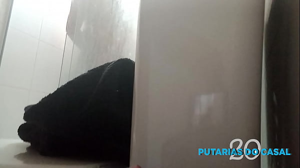 Play MP4 - Coroa rabuda called the boy to go to the apt to arrange a gas shower&comma; see what all this trouble was&period;