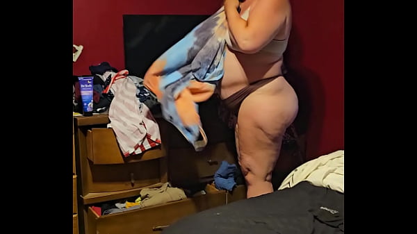 Play MP4 - Preggo sex with big titties 5 1&sol;2 months preggo