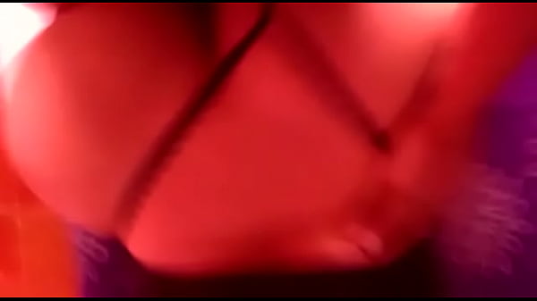 La culona de mi amiga