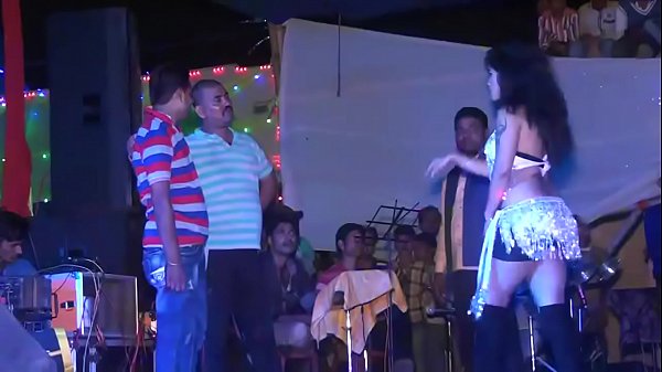 Nonton हॉट माल thumbnail