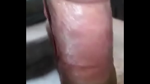 Play MP4 - Verga madura de buena contextura &comma; caliente e insaciable