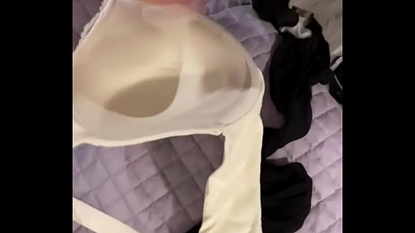 Creamy_cum shot on padded bra