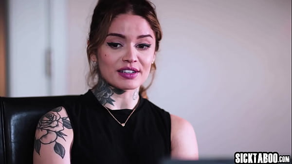 Vanessa Vega wantedcum from stud dude after she came_in fertility clinic