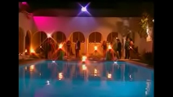 Orgia in piscina