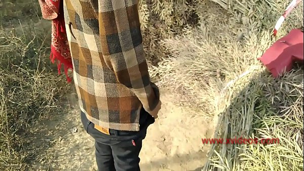 Outdoor teen girlfriend fucking Big cock_indian Desi girl Rani Singh