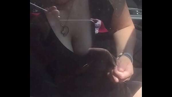 Nonton Bbw Big-boobs Salope thumbnail