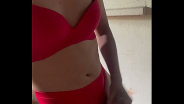 Me Masturbo Con Lencer&iacute;a thumbnail