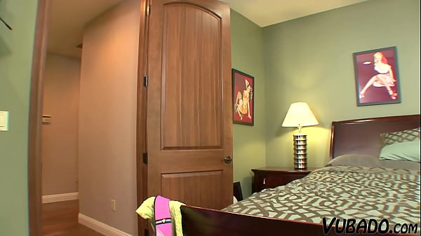 Play MP4 - Fucking The Step Daughter Is Better Than Golf &semi;-&rpar;