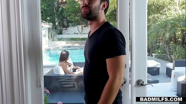 Play MP4 - English amateur milf in stockings xxx StepFamily Love Triangle