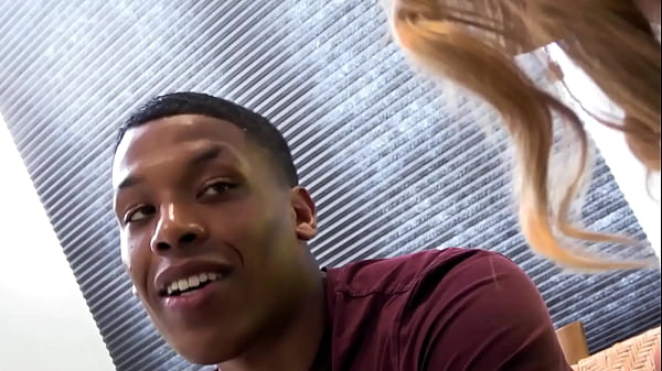 Nonton Hot Blonde Dutch Babe With Black Guy thumbnail