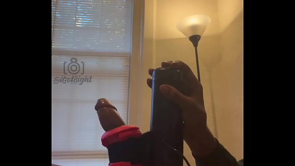 Auto Toy Makes Me Cum thumbnail