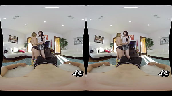 Play MP4 - WankzVR - Extra Curricular