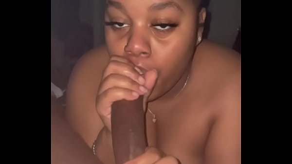 Play MP4 - Fuckin TheOnly1 Naomi Off Twitter