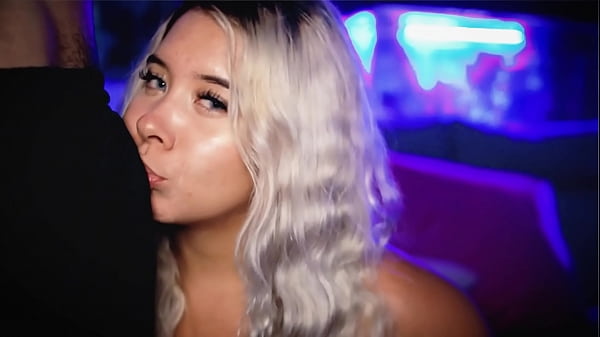 Sexy chubby blonde with an angelic face wants_to suck_his boyfriend cock