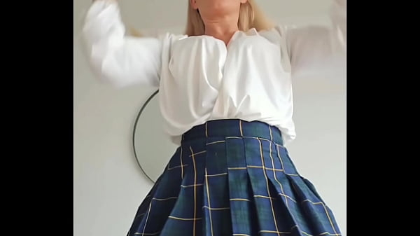 C'est le moment de d&eacute;couvrir cette tenue ultra sexy sur mon profil rappel