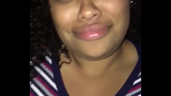 Fuckdoll gives foot nblowjob