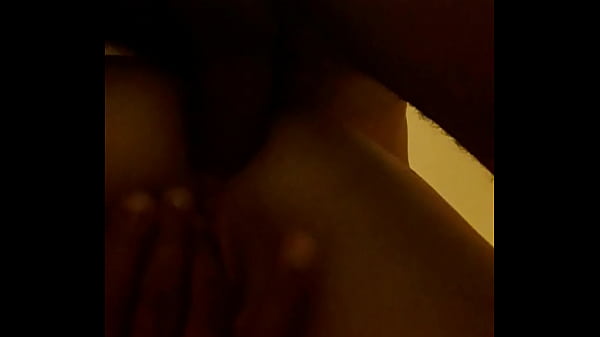 Play MP4 - Empurrando gostoso