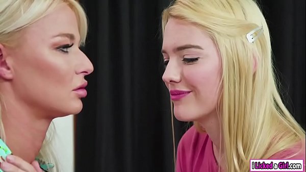 Kenna_seduces_and fucks her hot stepmom