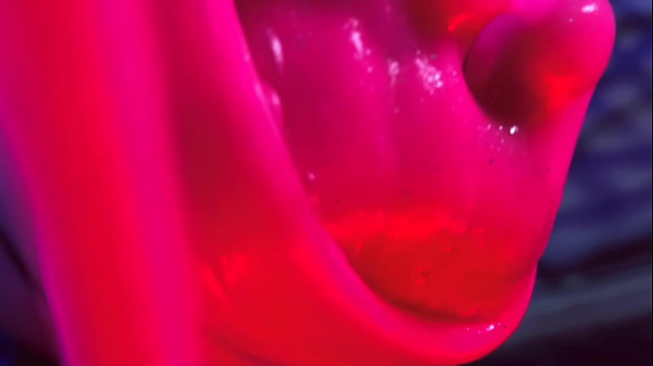 Messy foot play to make you hard 