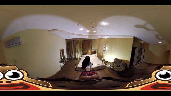 Play MP4 - VR Porn Dominator punishes hot college babe in lesbian BDSM