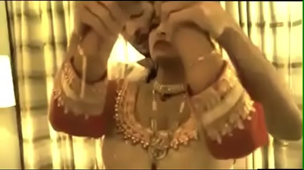 Latest hindi videos pressing boob