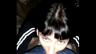 Nonton Se La Chupe En P&uacute;blico Al Novio De Mi Amiga thumbnail