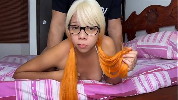 My cute niece has to be my model for erotic photo shoot out of necessity